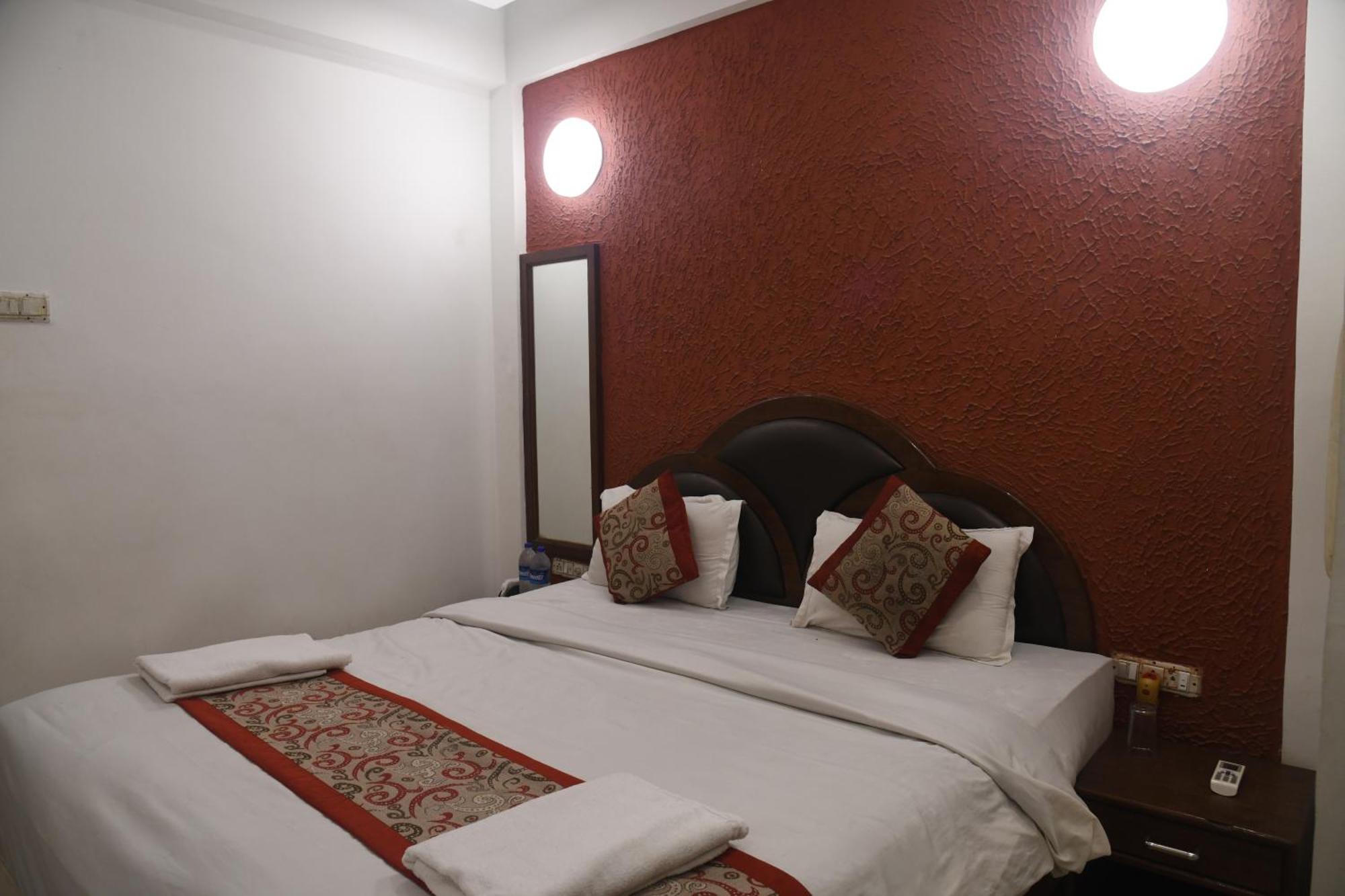 Hill Forest Resort Lonavala Exterior photo